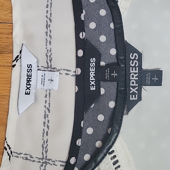 Express Blouses - Picture 12 of 12